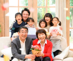 Gia đình Nhật Bản mừng Ngày Kính Lão